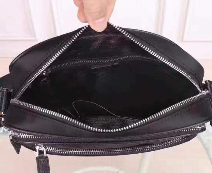 Picture of Prada Mens Bags _SKUfw167297023fw